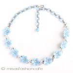 ブルーフラワーネックレス