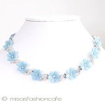 ブルーフラワーネックレス