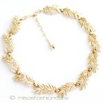 Ｔｒｉｆａｒｉ　 トリファリ Goldリーフ ネックレス