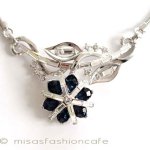 Ｔｒｉｆａｒｉ　 トリファリ お花　ネックレス