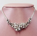 クラウントリファリ Trifariお花ネックレス