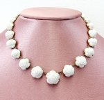 1900年代　ネックレス ガラス・ローズ