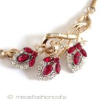 Ｔｒｉｆａｒｉ　 トリファリ お花ブーケ ネックレス