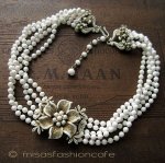 Florenza フロレンツァ 　フラワーネックレス