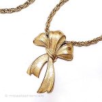 Trifari　 トリファリ リボン　ネックレス