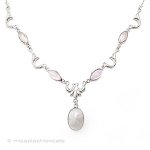 アンティークジュエリー 天然石　ムーンストーン