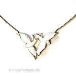 Trifari　 トリファリ 白い鳩の鳥ネックレス