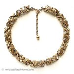 Trifari　 トリファリ クリスタルネックレス