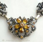 Coro　お花ネックレス