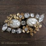 フラワー＆バロックパール