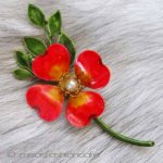 Original By Robert ハナミズキ花ブローチ