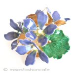 ＳＡＮＤＯＲ　ブローチ エナメルすみれの花ブーケ
