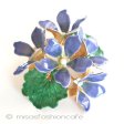（画像用） ＳＡＮＤＯＲ　ブローチ エナメルすみれの花ブーケ