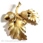ヴィンテージアクセサリー どんぐり ブローチ ヴィンテージアクセサリー どんぐり ブローチ
