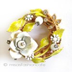 Original by Robert お花リース　ブローチ