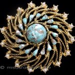 サラコベントリー刻印 パールビジューブローチ