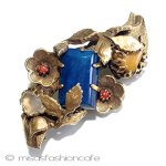 アンティークブローチ 天然石&珊瑚のお花 アンティークブローチ 天然石&珊瑚のお花