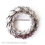 Trifari トリファリ 銀葉リース ブローチ Trifari トリファリ 銀葉リース ブローチ