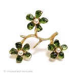 SWOBODA刻印スワボダ 真珠・天然石の花ブローチ SWOBODA刻印スワボダ 真珠・天然石の花ブローチ