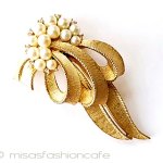 ヴィンテージジュエリー トリファリ　金のリボン