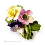 イギリス製アンティーク ポーセリンお花ブローチ イギリス製アンティーク ポーセリンお花ブローチ