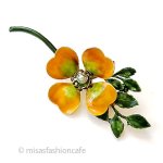 Original By Robert ハナミズキの花ブローチ