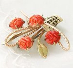 Krementz　ブローチ 14Kgp 天然珊瑚の花かご