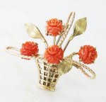 Krementz　ブローチ 14Kgp 天然珊瑚の花かご