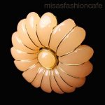 クラウン　トリファリ ＴＲＩＦＡＲＩ　花ブローチ