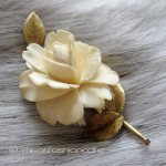 象牙アイボリー 12K ローズ　ブローチ