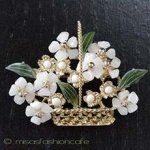 天然石＆ヒスイの花かご ブローチ兼ペンダント