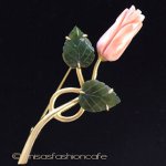 珊瑚・翡翠のローズ　ブローチ