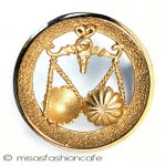 Trifari トリファリ 天秤・てんびん座ブローチ Trifari トリファリ 天秤・てんびん座ブローチ