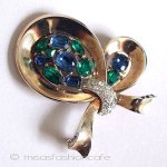 Ｔｒｉｆａｒｉ　 トリファリ 1950年りぼんブローチ