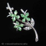 Trifari トリファリ お花ブーケ ブローチ Trifari トリファリ お花ブーケ ブローチ