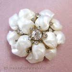 DeMarioNY ブローチ　 天然MOパール・フラワー