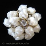 DeMarioNY ブローチ　 天然MOパール・フラワー