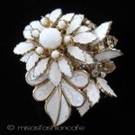 Eugene 刻印ブローチ 　Haskellデザイナー