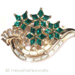 Ｔｒｉｆａｒｉ　 トリファリ 流れ星　ブローチ