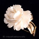 本象牙　アイボリー ローズ　ブローチ
