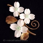 象牙アイボリー12Kgf ハナミズキ　ブローチ