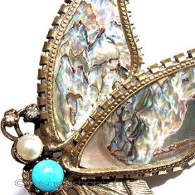 Original by Robert　 天然シェル蝶 ブローチ