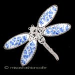 ポーセリン　ブローチ トンボ　＆　ローズ