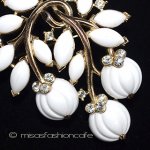 Ｔｒｉｆａｒｉ　 トリファリ ミルクガラスのベリー