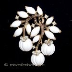 Ｔｒｉｆａｒｉ　 トリファリ ミルクガラスのベリー