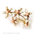 ヴィンテージブローチ 真珠と珊瑚のお花の木 ヴィンテージブローチ 真珠と珊瑚のお花の木