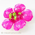 Original By Robert　 エナメルお花ブローチ