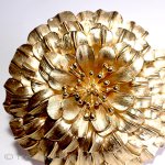 Ｔｒｉｆａｒｉ　 トリファリ マリーゴールド　ブローチ