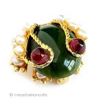 SWOBODA 天然石の蛙 真珠ルビー翡翠のブローチ SWOBODA 天然石の蛙 真珠ルビー翡翠のブローチ