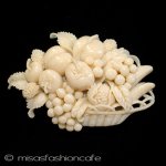 フルーツバスケット セルロイド　ブローチ